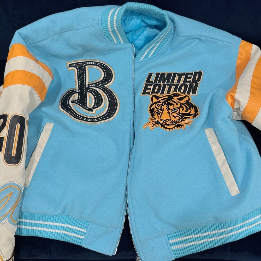 vintage jacket crop